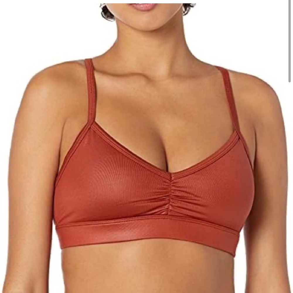 Alo yoga sunny strappy bra